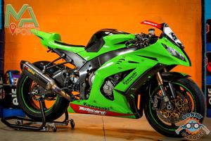Kawasaki ZX 10 RR PISTA