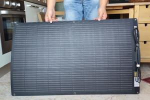 Pannello Solare 100W Flessibile 12V - Nuovo