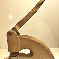 Antica punzonatrice stemma araldico