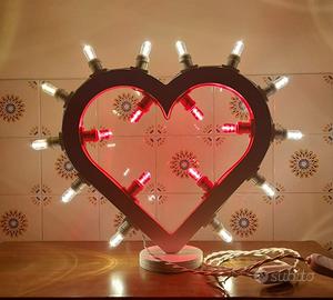 Luminaria a forma di cuore
