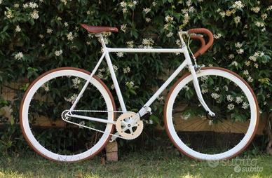 Bici scatto fisso vintage