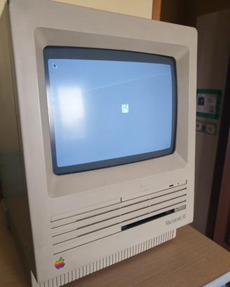 Apple Macintosh SE