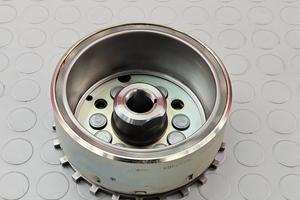 VOLANO MAGNETE TRIUMPH SPEED TRIPLE 1050 2005 2011