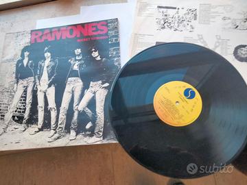 LP RAMONES ROCKET TO RUSSIA VINILE 33 GIRI
