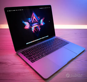 MacBook Pro Retina Display con TouchBar