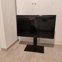 LG SMART TV 32" con supporto incluso
