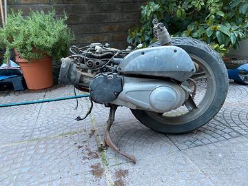 Blocco sh 150 carburatore