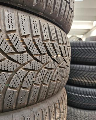 215 50 R 18 92V Toyo Observe Winter S944 T - Cross