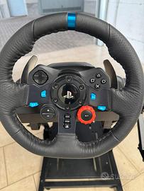 Volante e pedaliera LOGITECH per PLAYSTATION