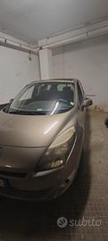 Renault Gran Scénic 1.9 dci Dynamique