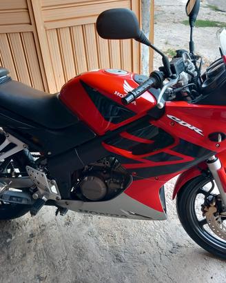 Honda CBR125 anno 2007 pochi km