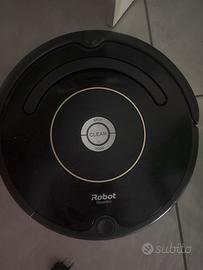 robot aspirapolvere Romba