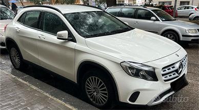 Mercedes Gla