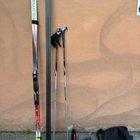 Sci da fondo + scarponi Salomon e bastoncini Swix