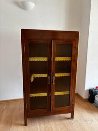 Credenza Armadio vetri d’epoca legno massello