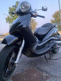 Piaggio Beverly 500