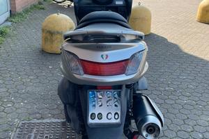 Yamaha Majesty 400 - 1.300 € trattabili
