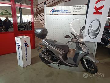 Kymco People 125i € 2.590,00 F.C.