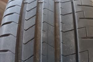 Pirelli 245/45/19