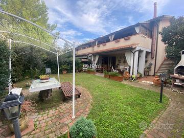 Villa a schiera Grosseto [Cod. rif 3194066VRG]