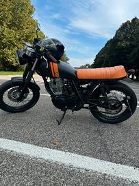 Yamaha SR 400