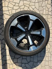 RICAMBIO Cerchio Volvo XC40 234/45 R20 Michelin