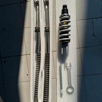 KIT SOSPENSIONI ORIGINALI YAMAHA MT07 (ant+mono)