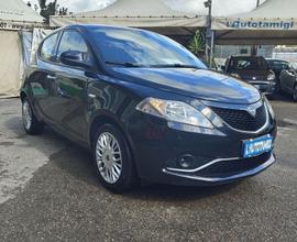 Lancia Ypsilon 1.2 69 CV 5 porte S&S Silver