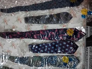 Cravatte di pura seta