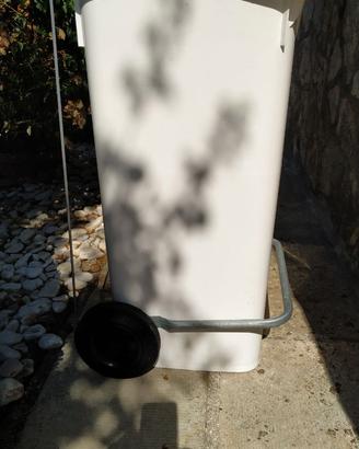 Bidone con rotelle 120 litri