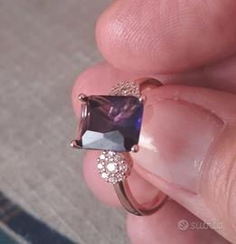 Anello elegante ametista