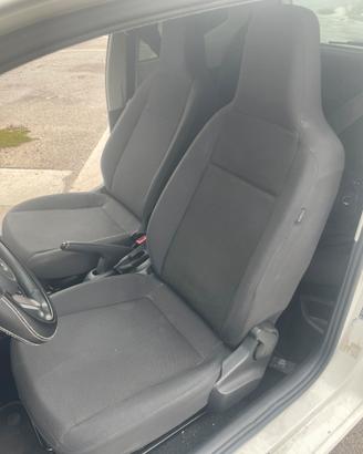 Tappezzeria Volkswagen Up 3 porte
