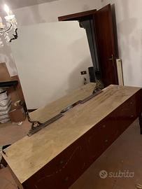 Madia in legno con specchiera