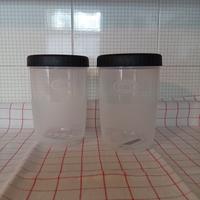 Due barattoli contenitori Easiyo 
