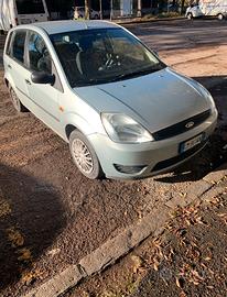 Ford fiesta 2004