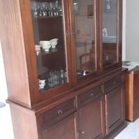 Mobile vetrina arte povera