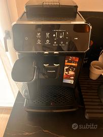 Macchina del caffè Philips 2300 series