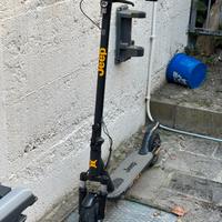 Mono pattini elettrici