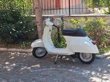 Vespa 50 Special . anno  1980