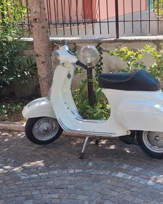 Vespa 50 Special . anno  1980