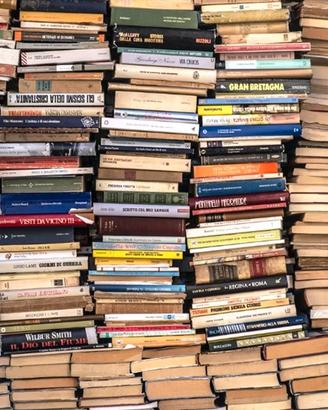 Lotto Libri  (187 libri) - Scrivere per elenco
