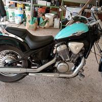 moto Honda Shadow vt 600  