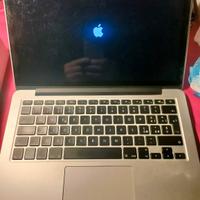 MAC BOOK PRO 13.   2016