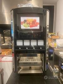 DISPENSER DI SUCCHI DI FRUTTA.