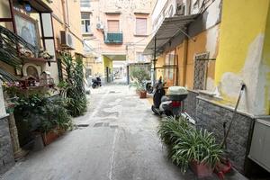 MONOLOCALE A PORTICI