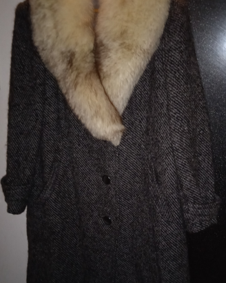 Cappotto vintage anni 70 con volpino
