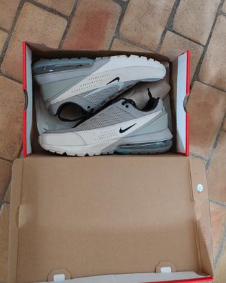 NIKE Air Max Pulse taglia 42