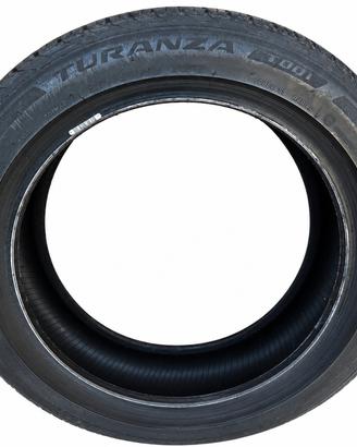 4 gomme bridgestone  estive 215/50 r18