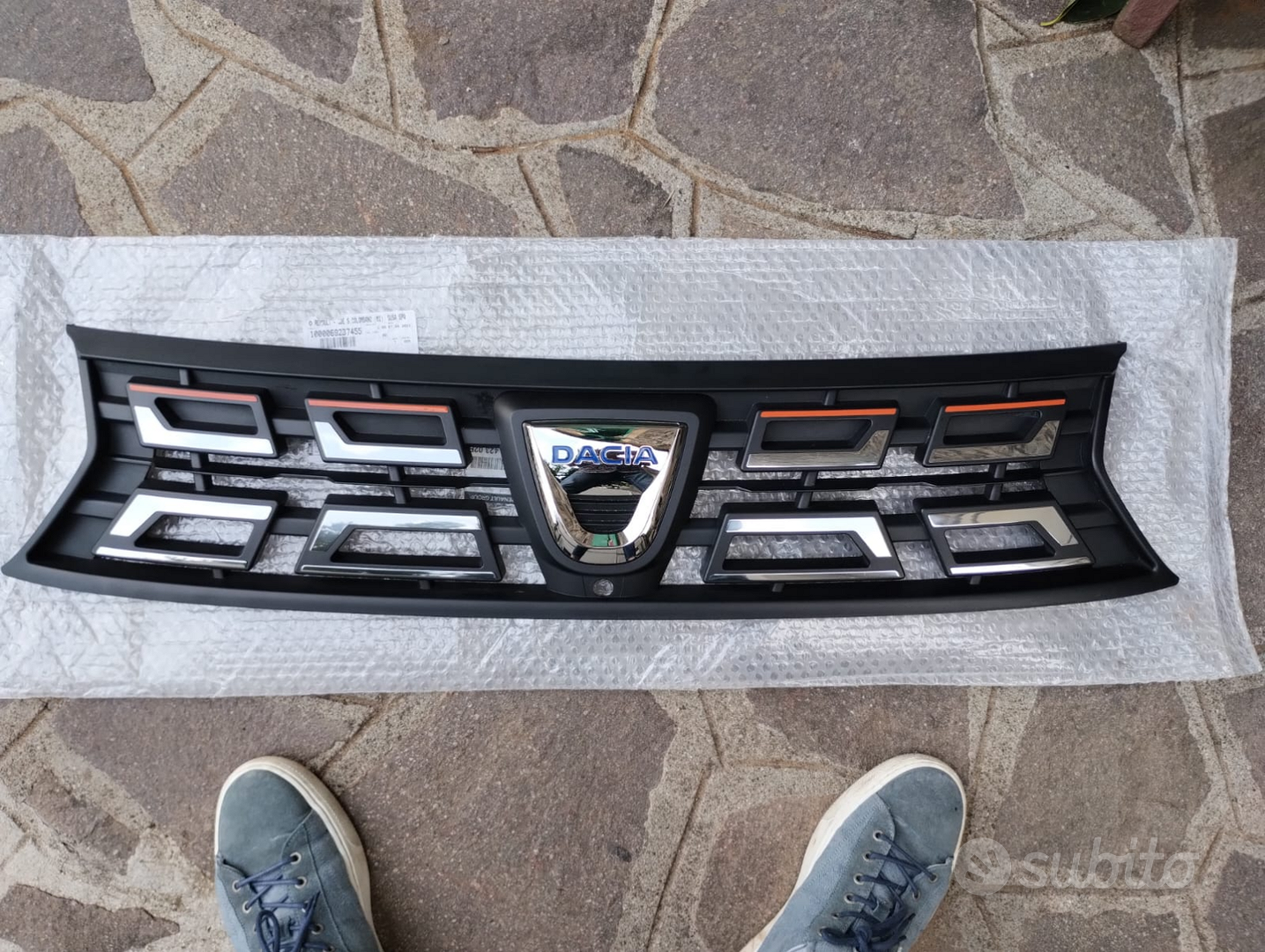Griglia frontale Dacia Duster II 2022 completa - Accessori Auto In vendita  a La Spezia