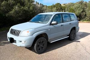 Toyota Land Cruiser Kdj 120